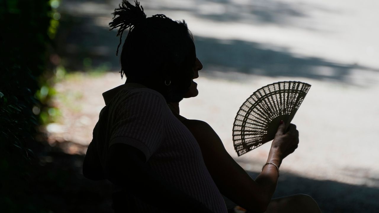 Scorching temperatures grip Europe, putting regions on high alert