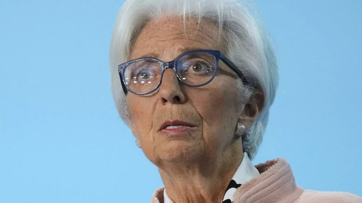 European Central Bank leaves key deposit rate unchanged at 2%