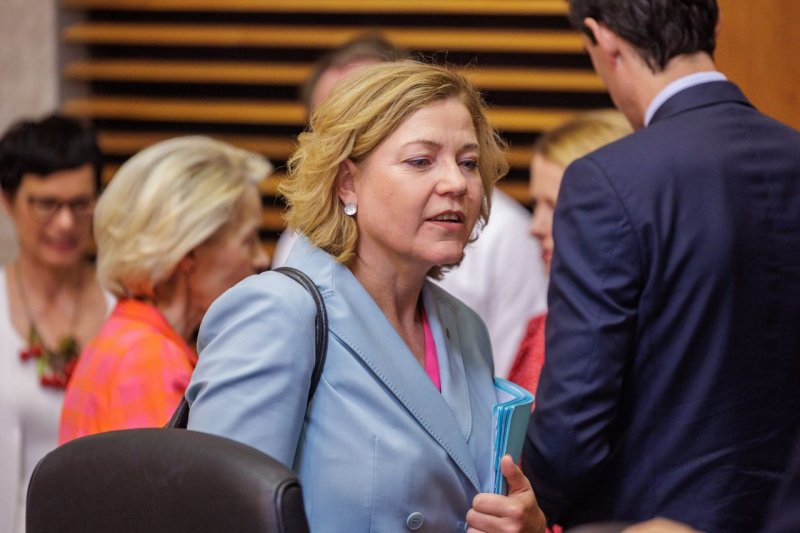 Europe’s top CEOs urge EU to pause implementation of AI act