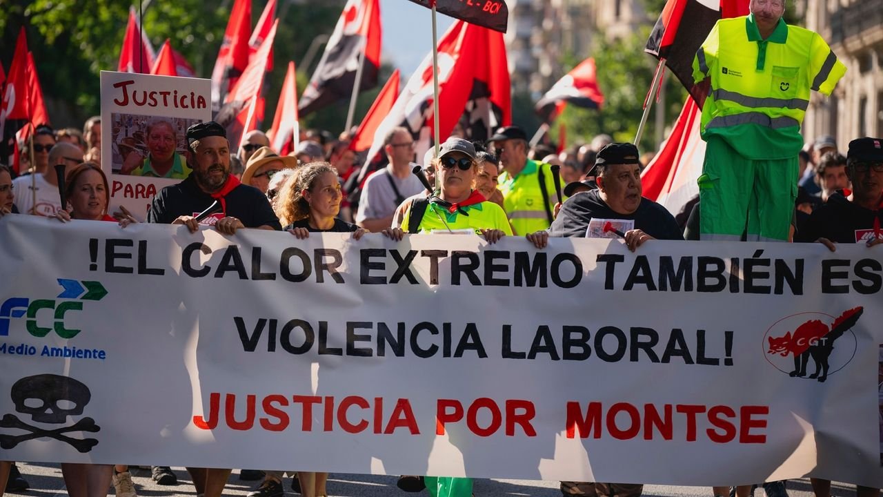 Outdoor workers demand protection as cruel heat bakes southern Europe