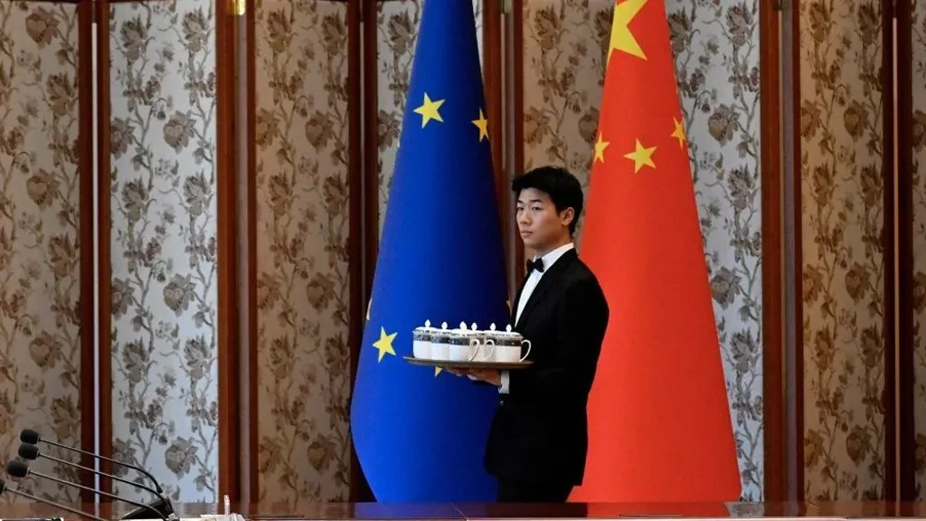 EU-China summit to kick off under shadow of fraught ties