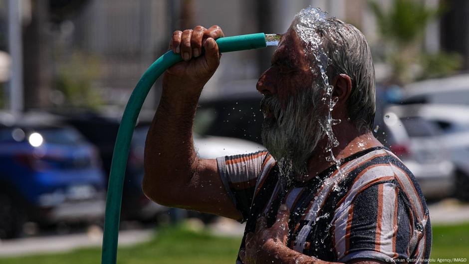 Turkey sets new record of 50.5 degrees as Europe swelters – DW – 07/27/2025
