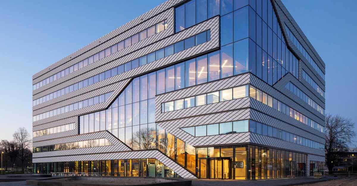 Rust, unrust, recharge, repeat: Amsterdam startup makes history with world’s first grid-connected iron-air battery system