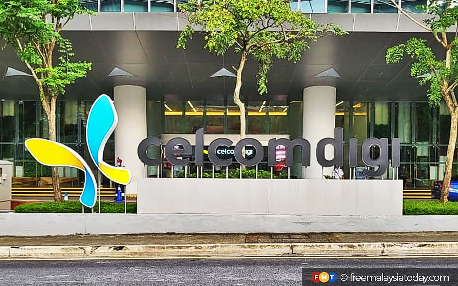 CelcomDigi downgraded after falling short of expectations