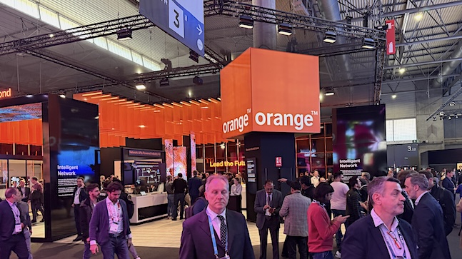 Orange, Samsung advance virtual, open...