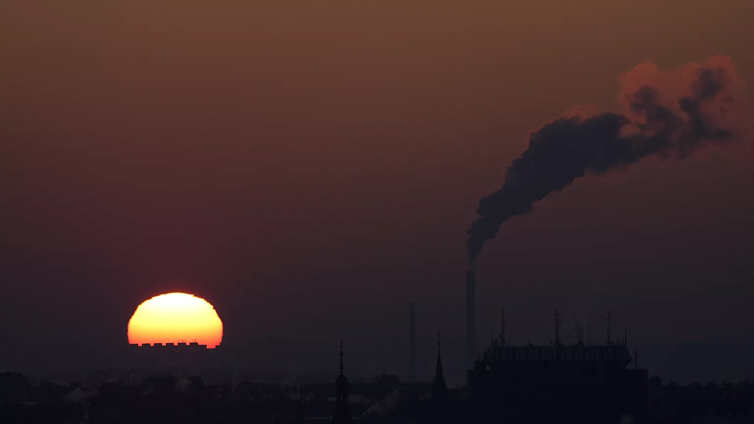Europe maintains its goal to reduce emissions by 90% by 2040, with flexibility clauses