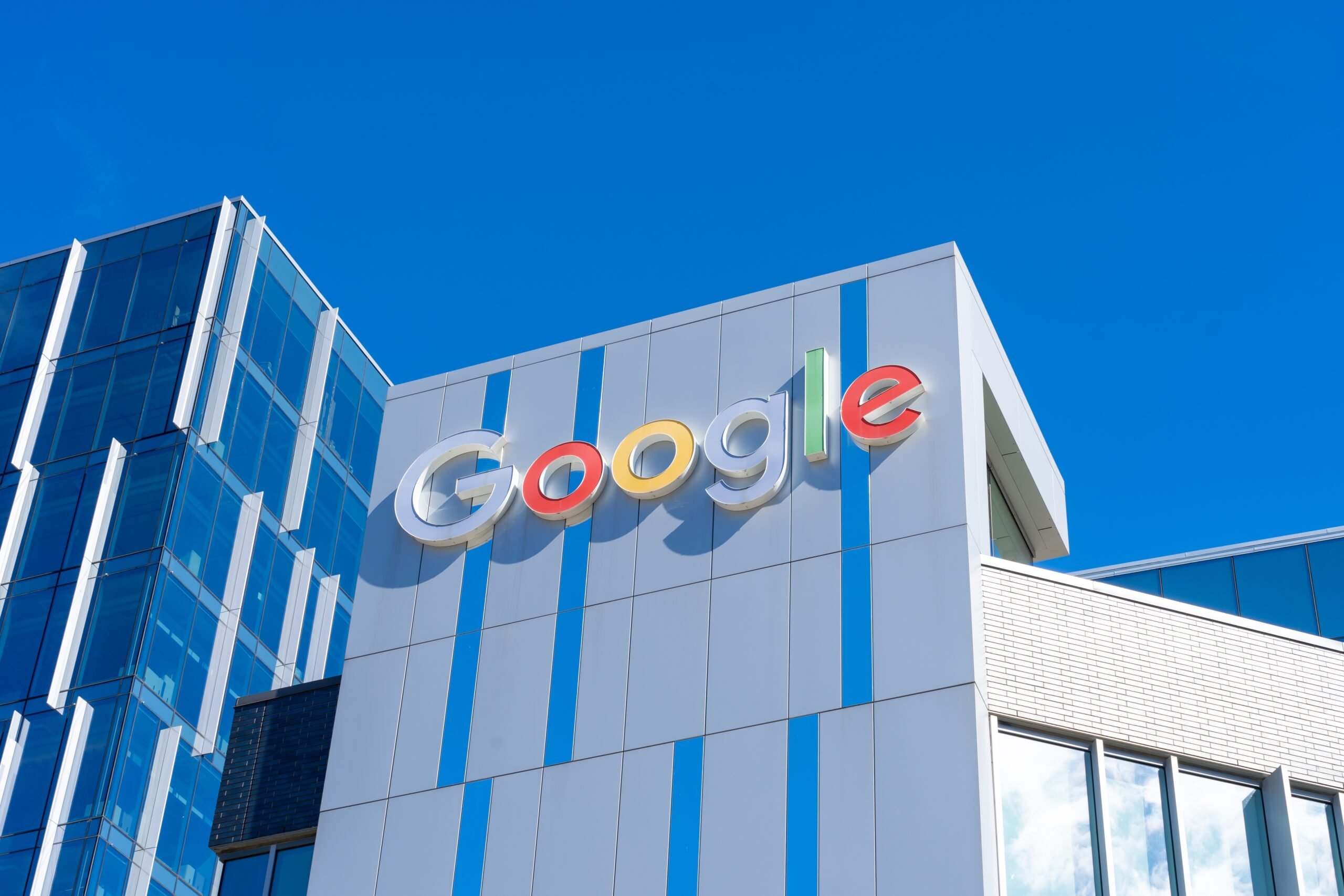 Facing EU Heat, Google Offers Third-Party Options in Search Results