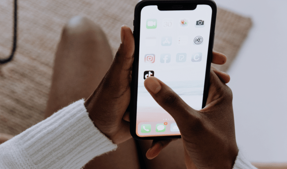 Europeans on TikTok: 20 voices reshaping how we learn about business