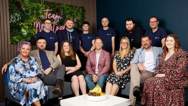 10-23-08 Team Metalogica_social media