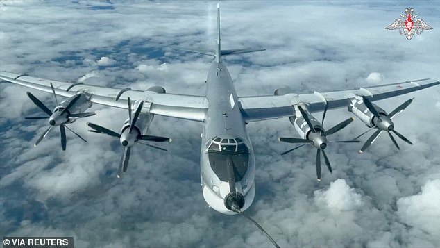 Putin has shiftd at least four heavy Tu-95MS nuclear bombers closer to Europe, according to a new report