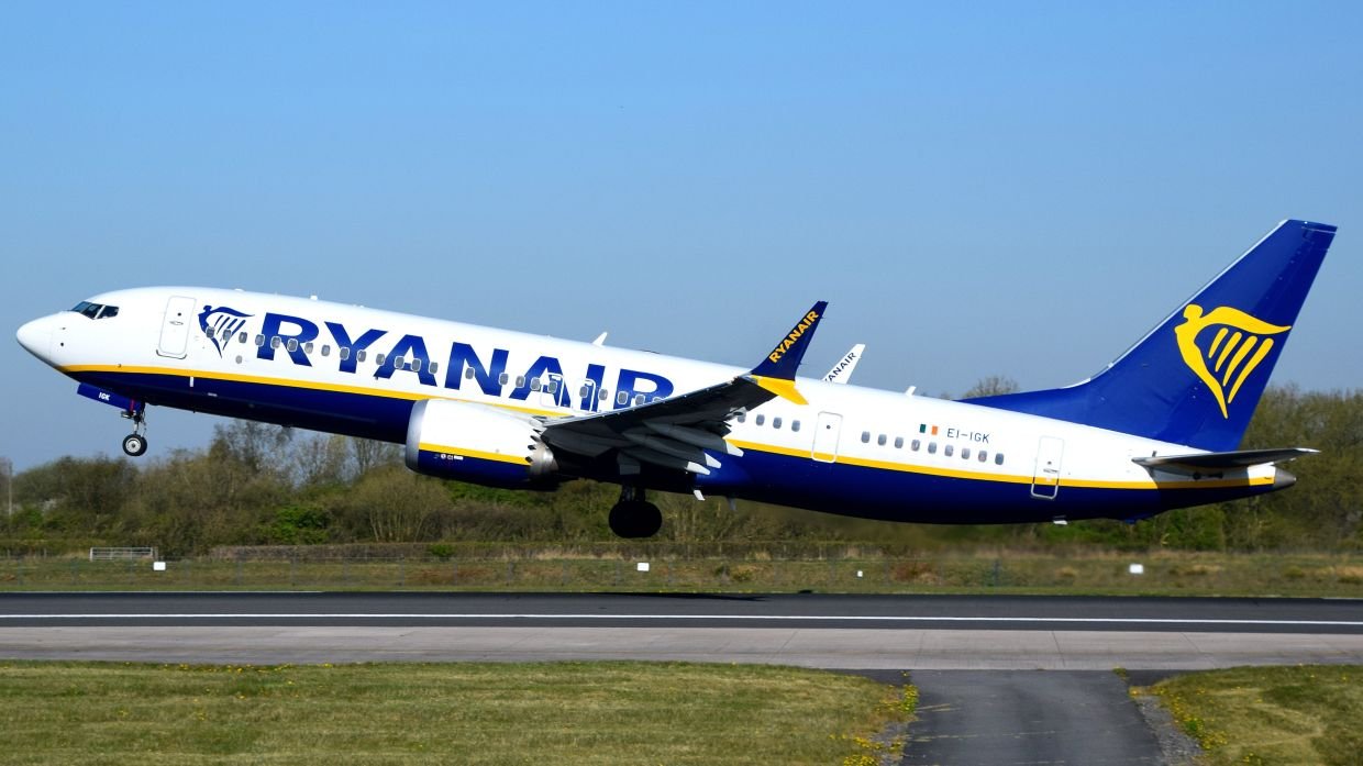 Ryanair boosts European travel with strong summer bookings