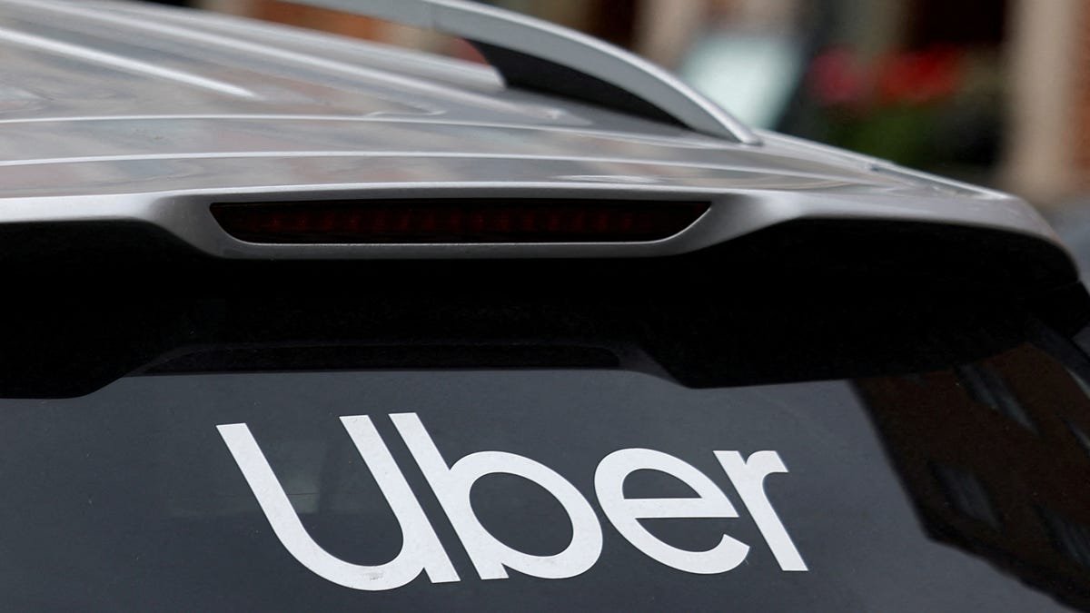 Uber in talks to raise capital for major robotaxi expansion