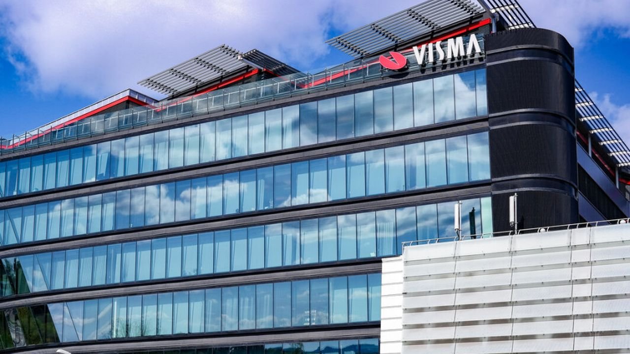 Visma strengthens foothold in DACH with AI-driven acquisitions of milia.io and Taxy.io