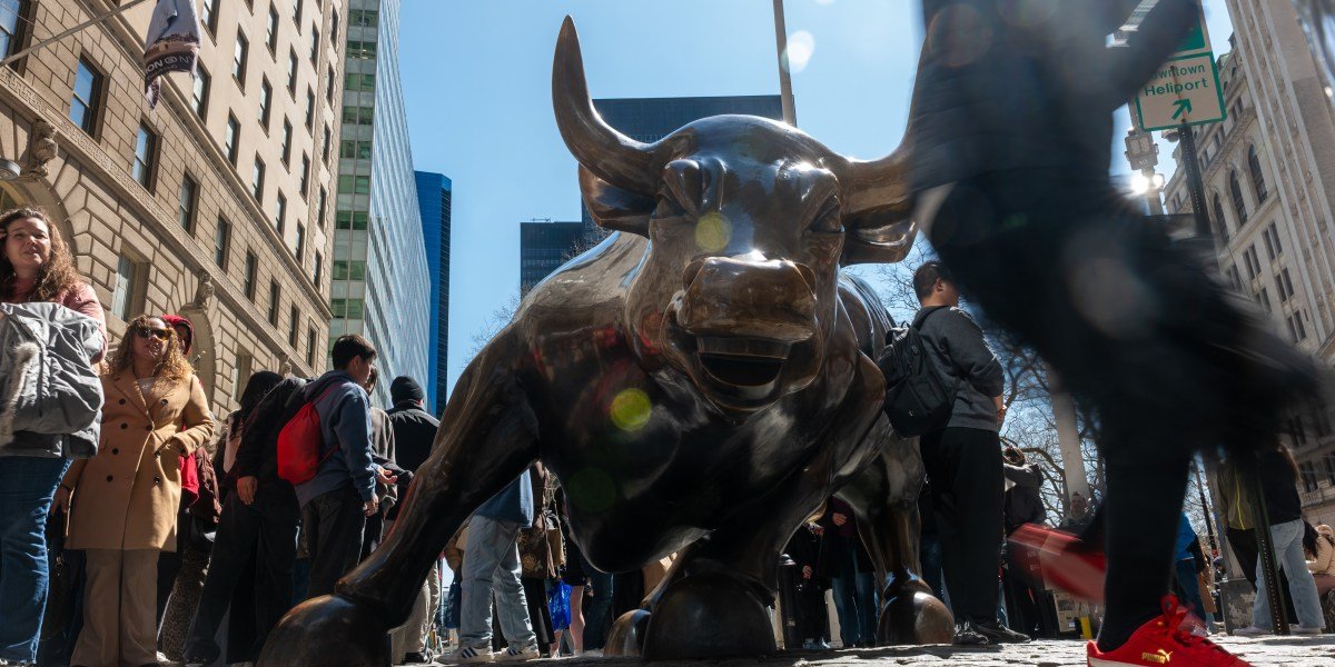 The S&P 500 officially notches a new record over 6,500—but investors shouldn't get too giddy