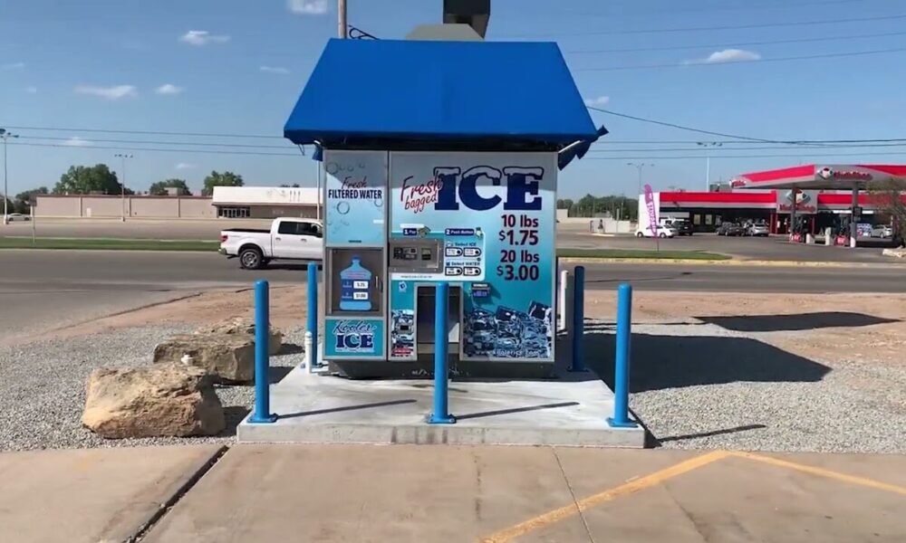 Why Ice & Pizza Vending Machines Are Quietly Disrupting the Small Business Economy