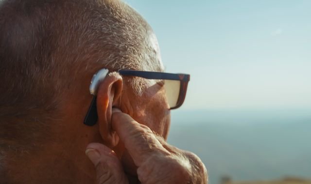 Scientists working on 'superpower' glasses that help people hear more clearly