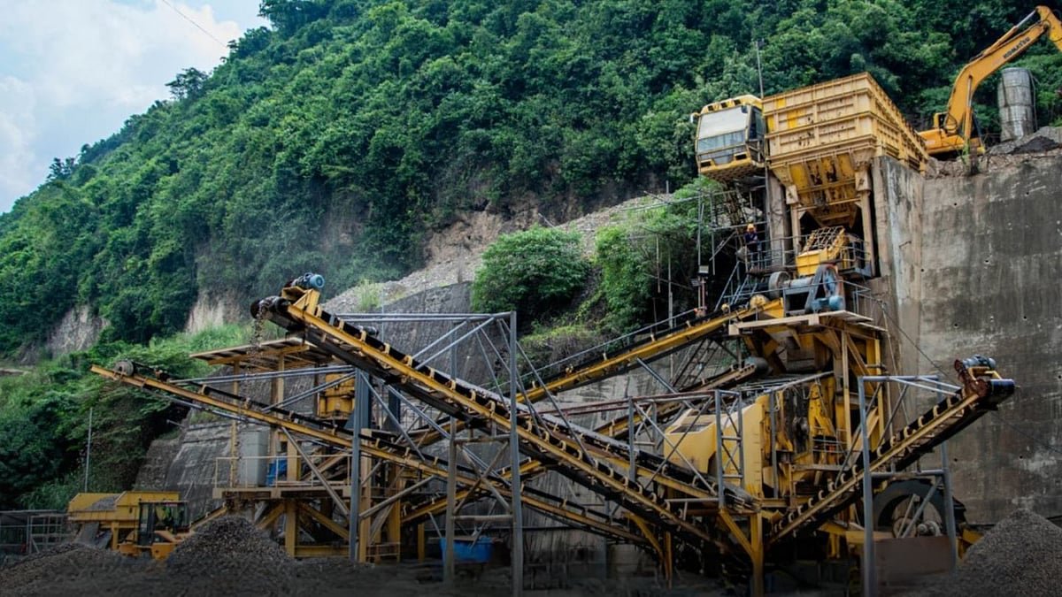 Top 5 contractors bag billions despite dubious capital