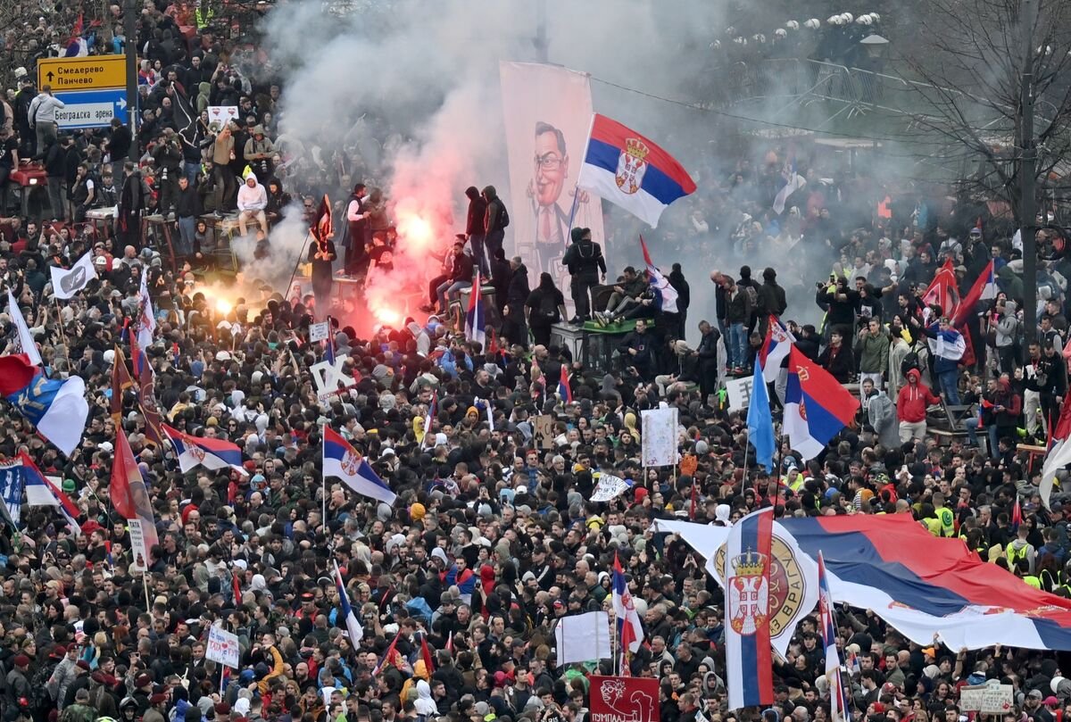 Eastern Europe Newsletter: Protests Hit Serbia’s Economy