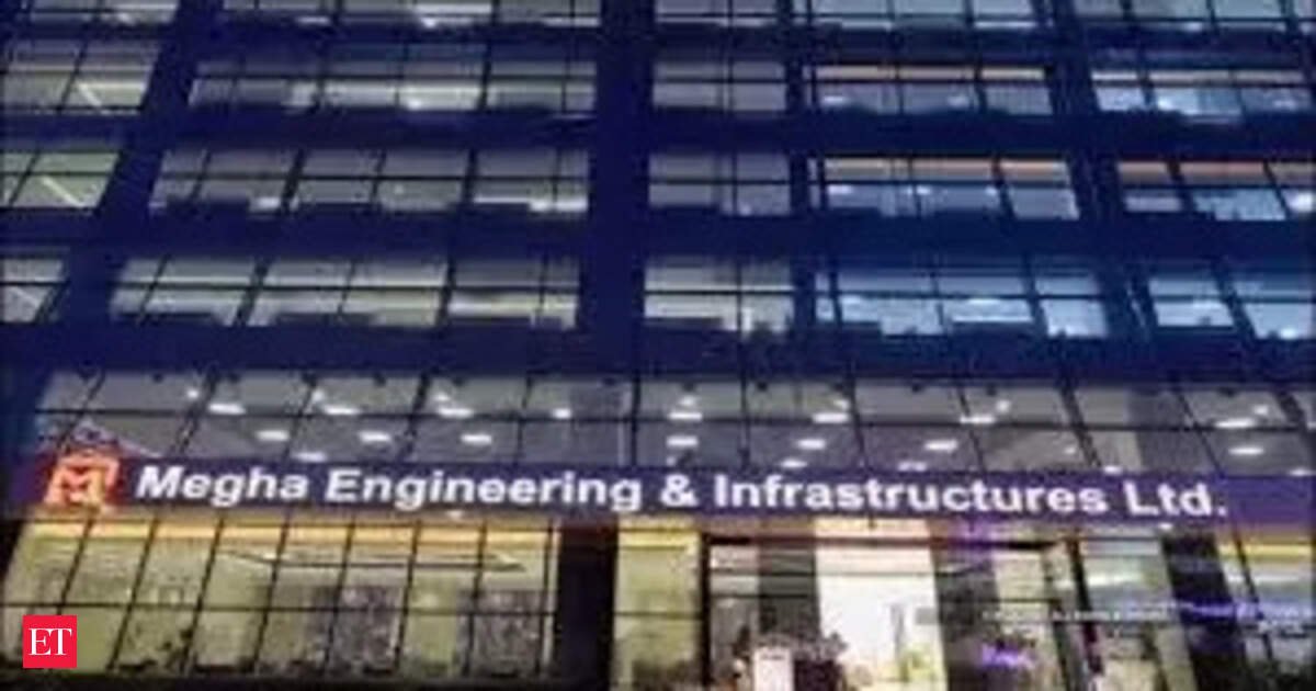 Oaktree Capital Management loans Rs 10,000 crore to MEIL's Krishna Reddy for family buyout