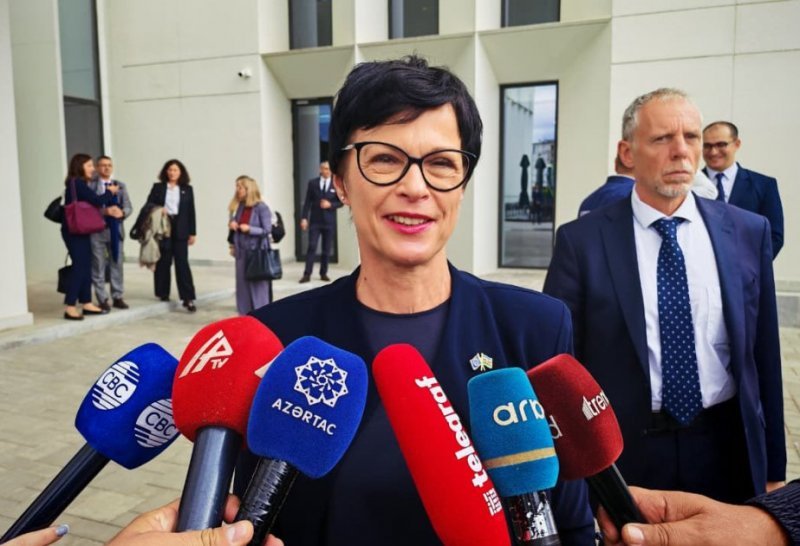 European commissioner praises Azerbaijan’s reconstruction efforts in Karabakh