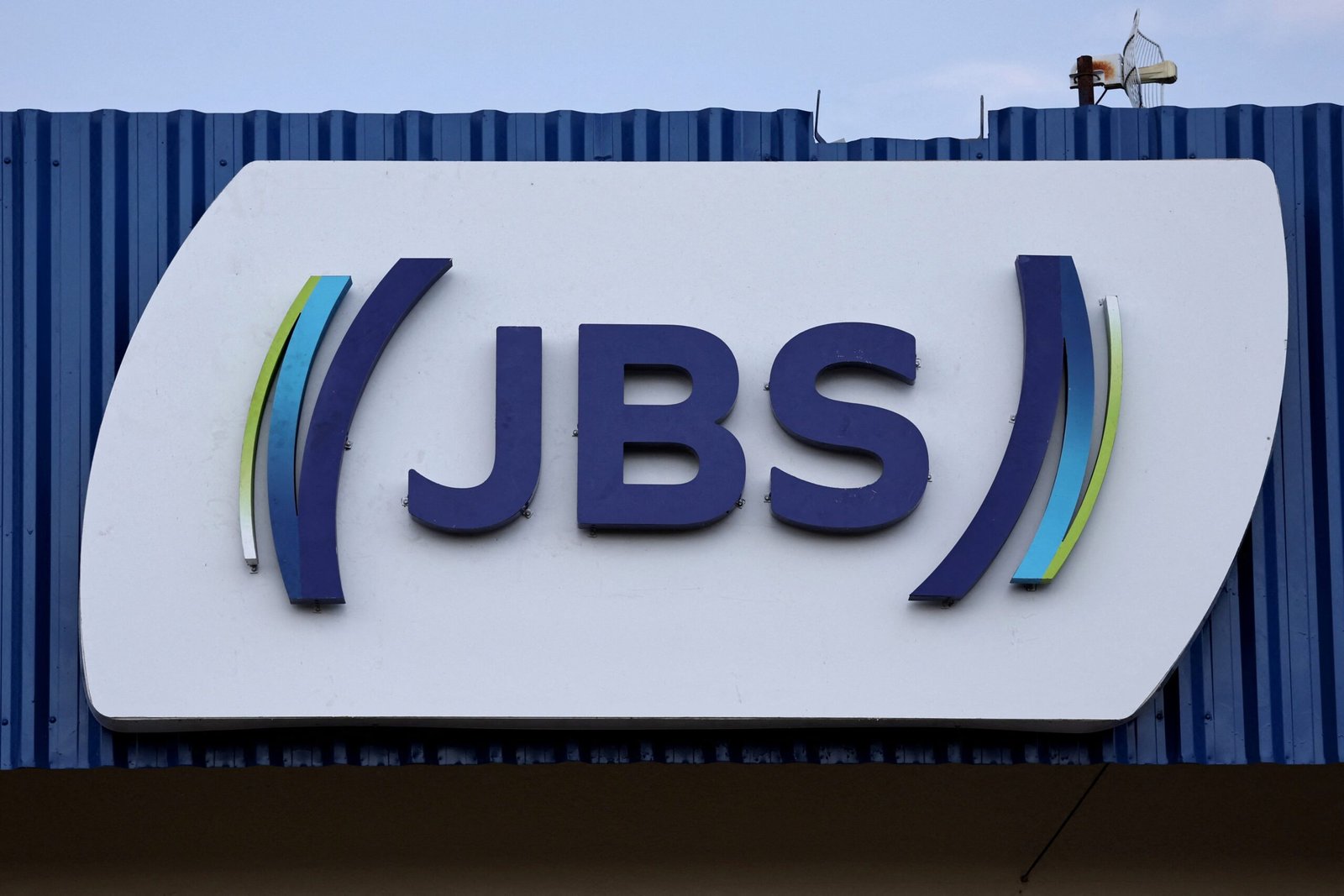 JBS sees European acquisition opportunities, major shareholder says