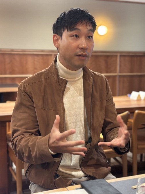 UKF Chairman Chung Se-joo is explaining the "Dream Festival" to be held in New York on the 11th (local time) from the 16th to the 18th of next month.