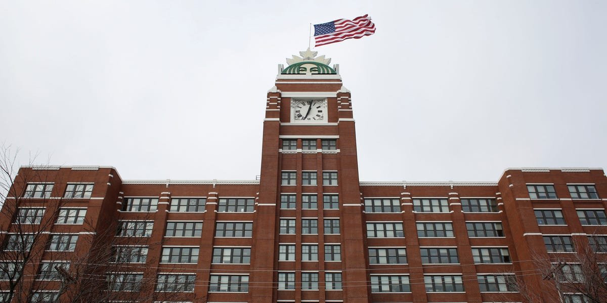 Starbucks to Close Some North American Stores, Lay Off 900 Employees