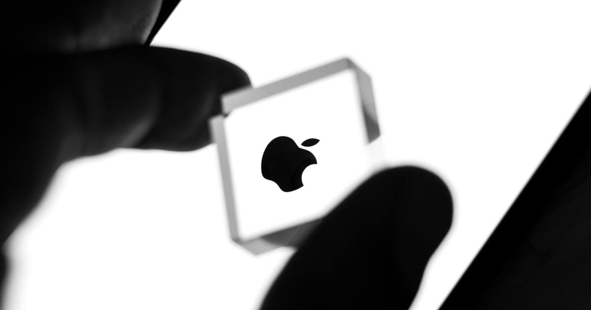 EU Commission lashes out at Apple for wanting landmark digital law scrapped – POLITICO