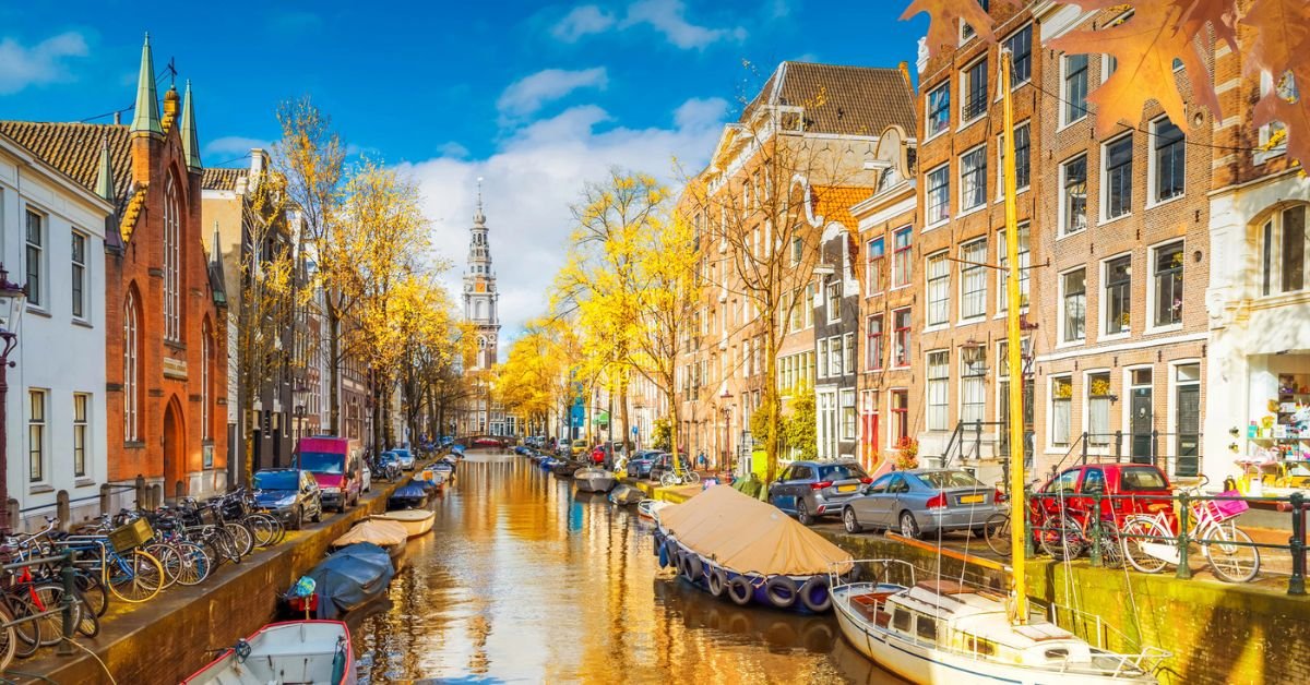 Amsterdam-based startups that raised funding in September 2025; 7 of them are hiring now