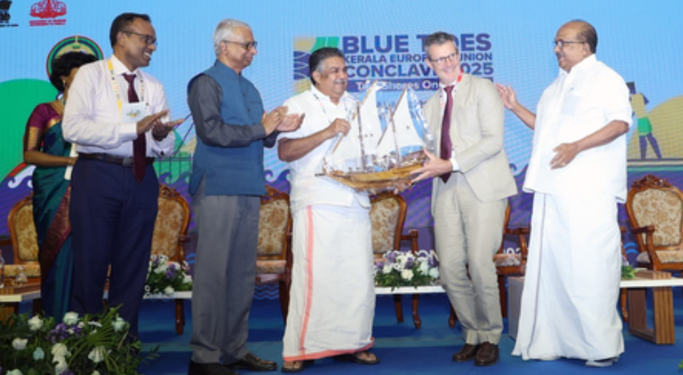 India New England News