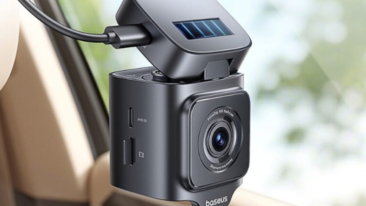 This Solar-Powered Dashcam Watches Your Car While You’re Off ‘Finding Yourself’ in Europe