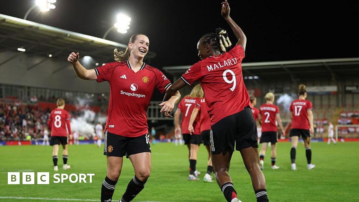 Elisabeth Terland celebrating with Melvine Malard