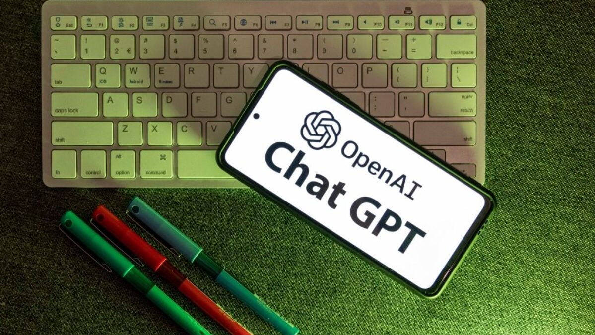 ChatGPT traffic spikes as students return to school