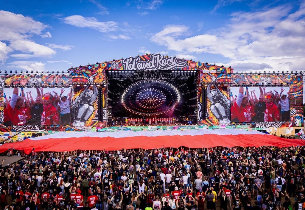 GigantSound brings Outline to Europe’s largest free rock festival