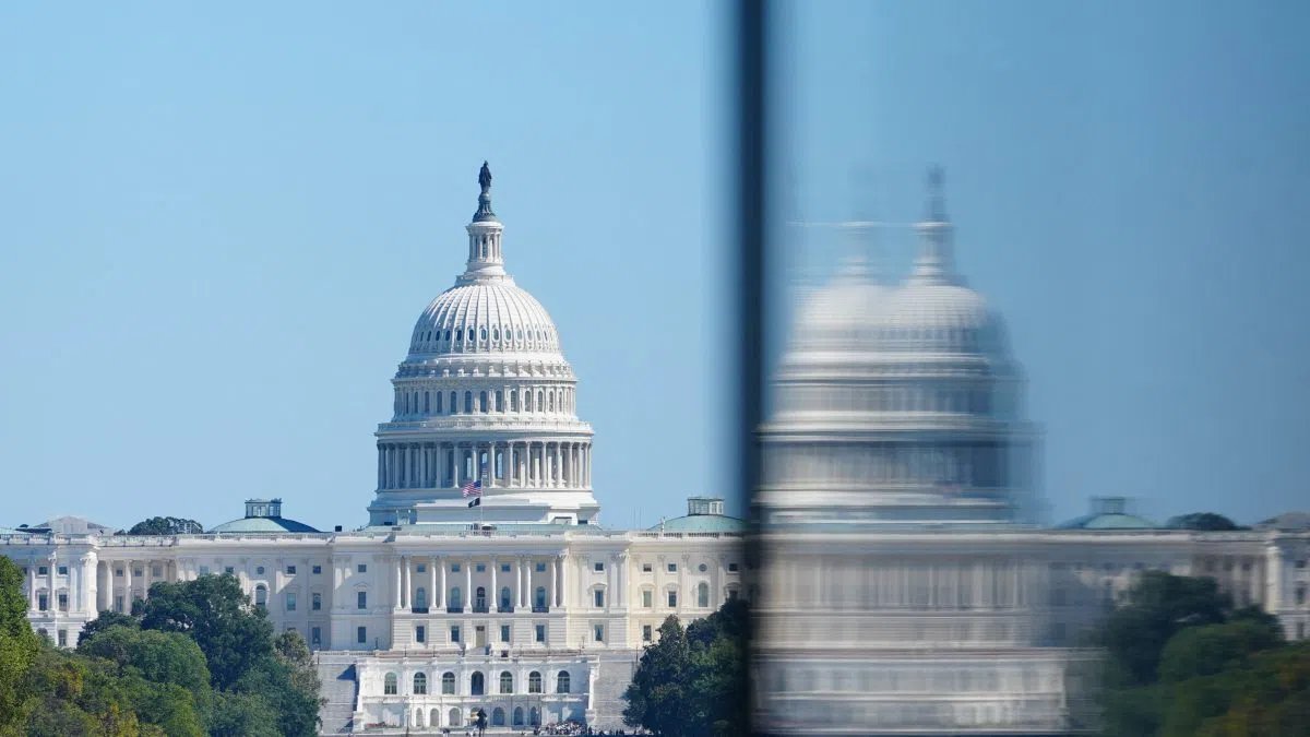 US federal shutdown enters sixth day as threat of layoffs looms