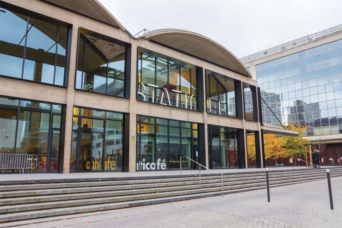 To succeed, the EU must invest in AI hubs