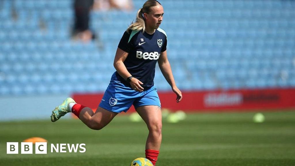 Former Portsmouth footballer raising money for knee surgery