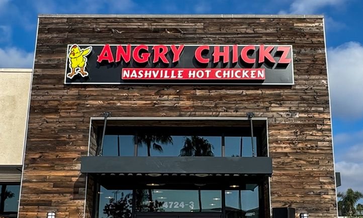 Angry Chickz Secures Growth Capital from Saratoga Investment Corp.
