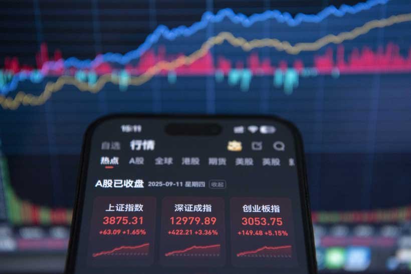 China’s Growth Hits One-Year Low as Property Slump, U.S. Tensions Weigh