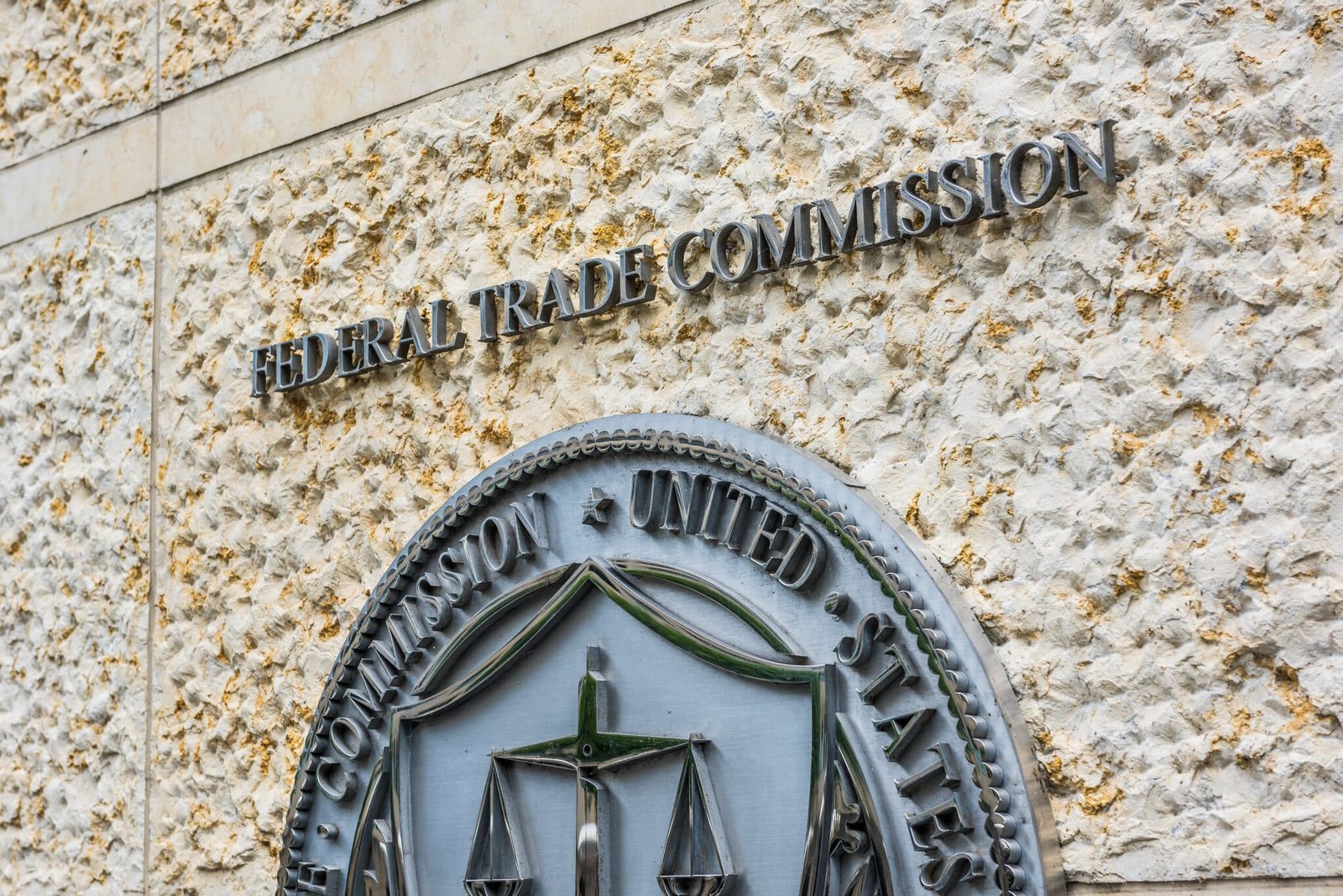 FTC warns companies not to soften policy to accommodate UK, EU online safety laws