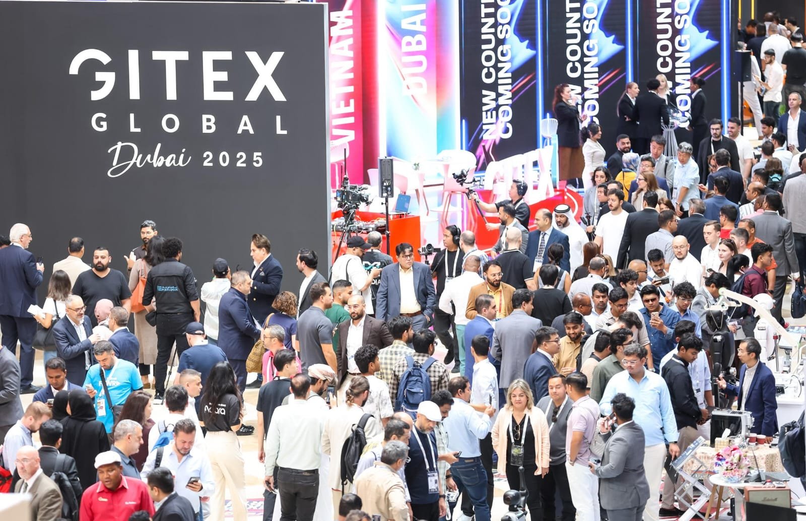 GITEX GLOBAL 2025 Opens Landmark 45th Edition: Uniting Policy, AI and Enterprise Leaders to Shape the Intelligence Economy