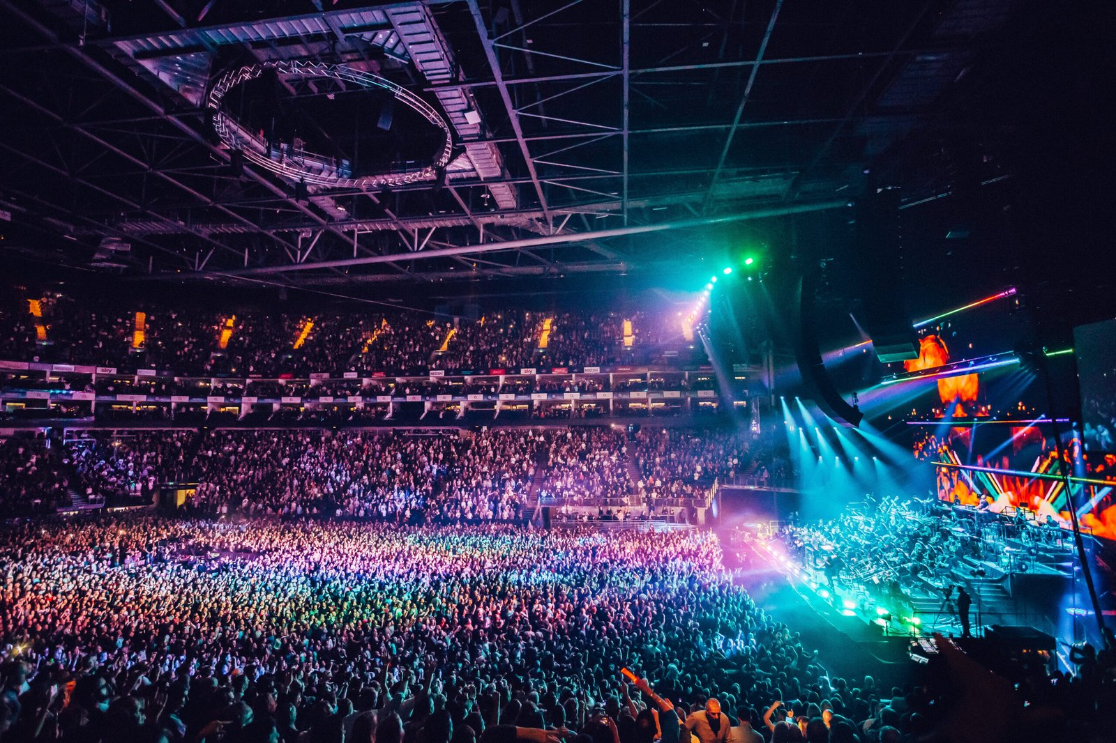 AEG Signs First-Of-Its-Kind Renewable Energy Agreement To Power UK Venues