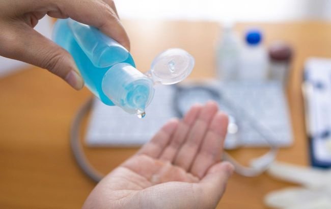 EU may ban most hand sanitizers over cancer risk