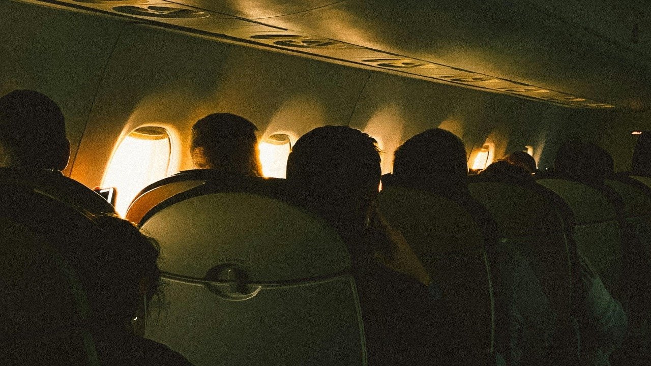 IIT-Bombay alumnus causes scene by drinking heavily on SFO-Delhi flight