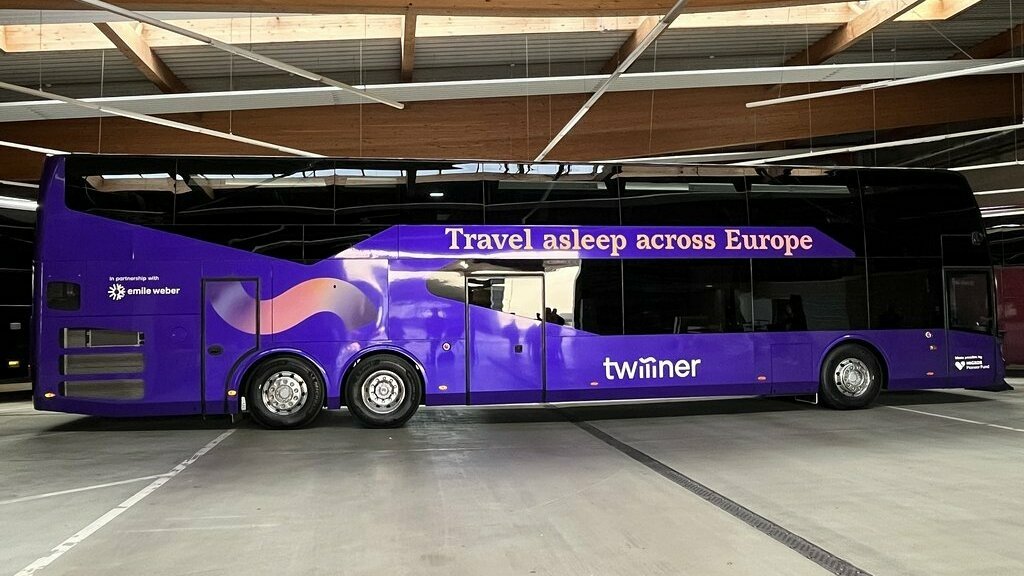 RTL Today - €155 to €250 per person: Europe's first luxury sleeper bus launches with Luxembourg partner