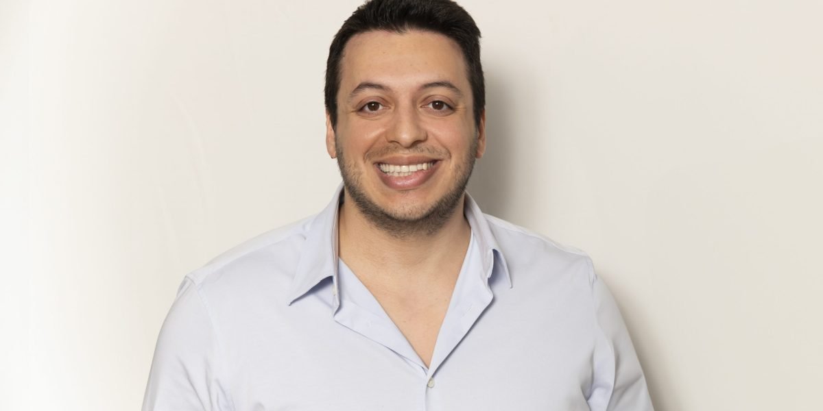 Deel's CEO was told to sack his entire leadership team—he ignored other founders, kept the original $0 crew and is now running a $17 billion giant