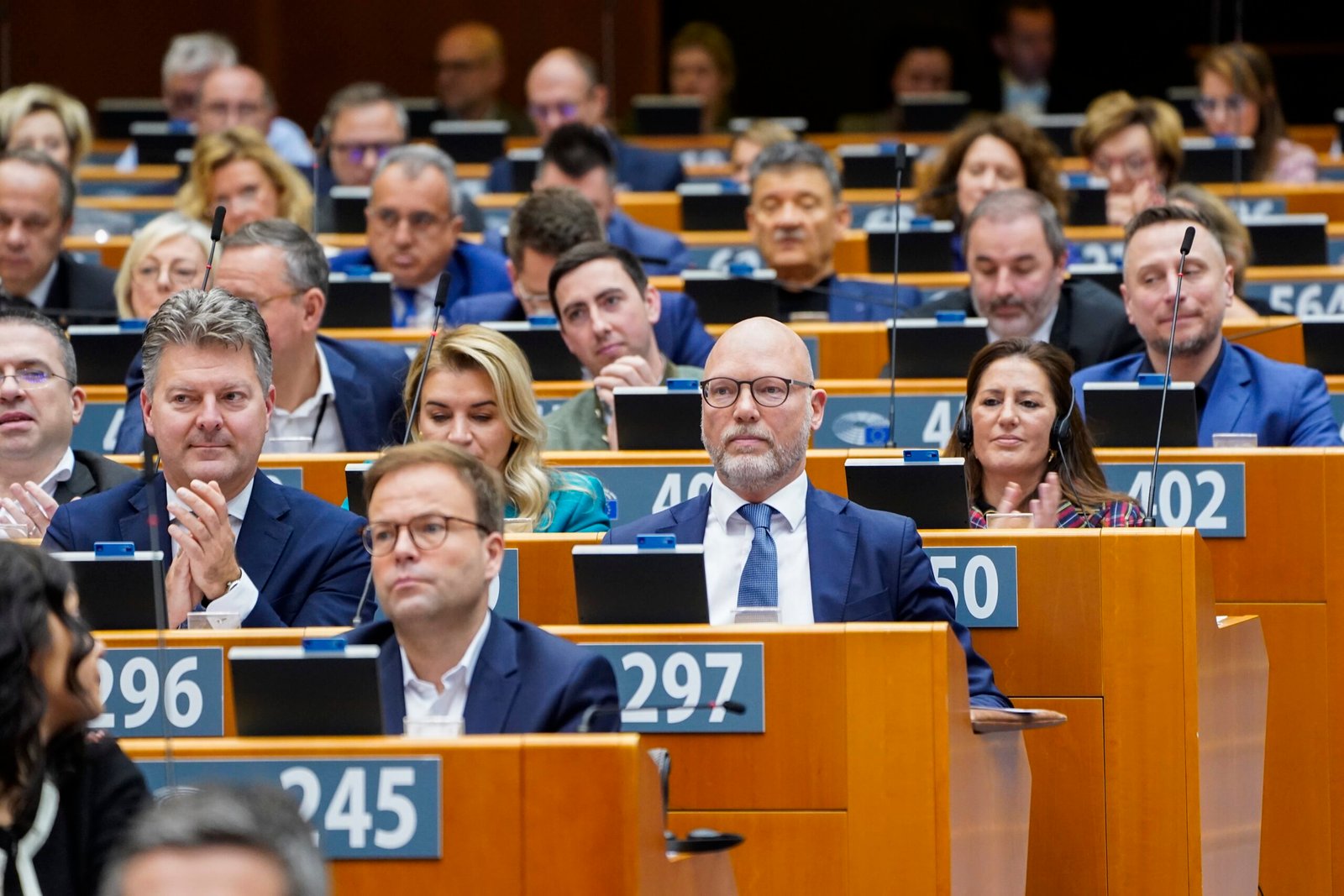EU lawmakers accused of pushing ‘Trumpist agenda’ as they vote to curb sustainability laws with far-right support | The Social Enterprise Magazine