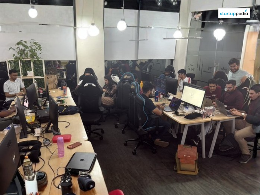 “Bonded labour & slave corporate culture,” netizens call out Bengaluru founder whose employees were working at 10 PM even when not asked to