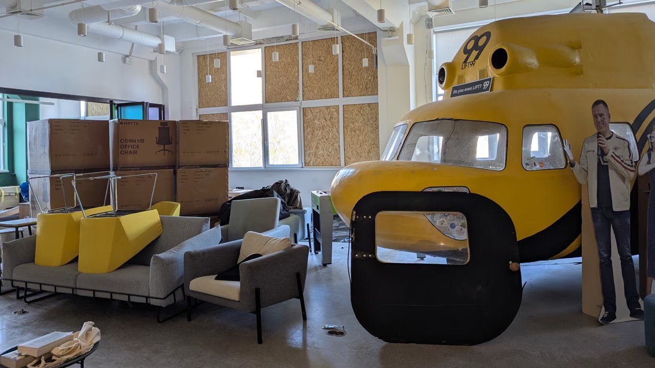 Missiles hit Kyiv startup hub LIFT99 — it only made Ukraine