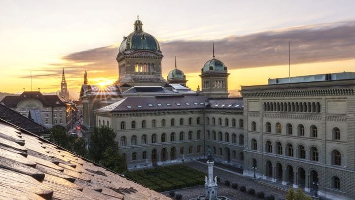 US Agrees To Cut Tariffs On Switzerland To 15%